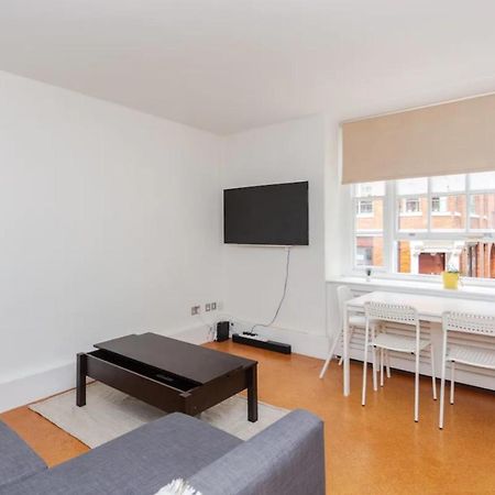 Peaceful 2 Bedroom Apartment In Central Londra Esterno foto